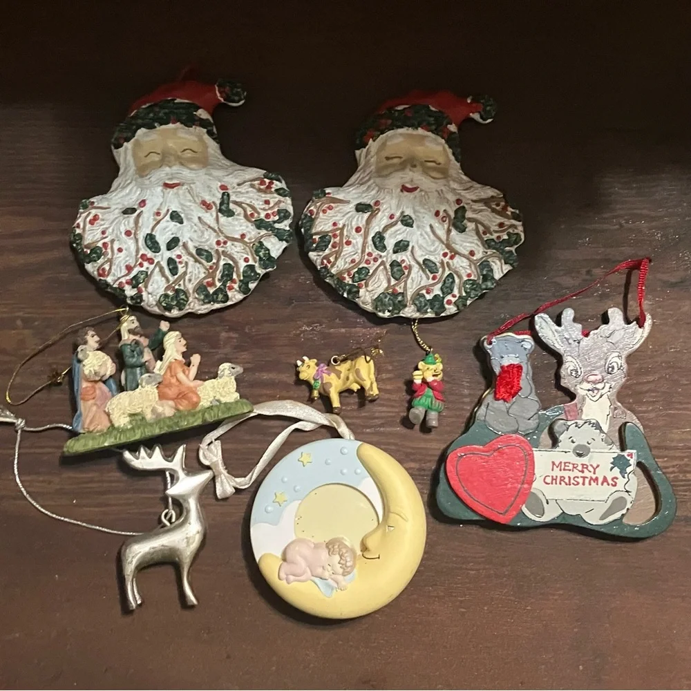 Assorted Lot of Vintage & Modern Christmas Ornaments